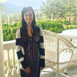 Meet your Posher, Lauren